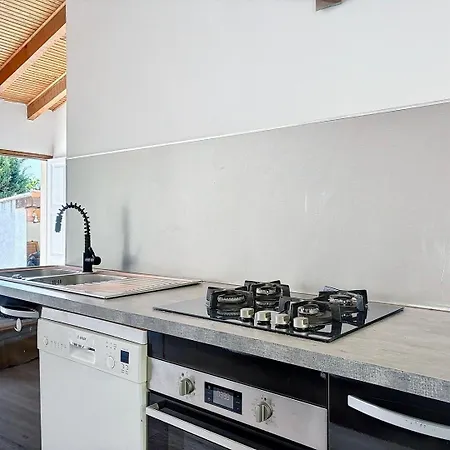 Petite Maison Familiale - Tres Proche De La - Les Freres De La Loc' Pietrosella