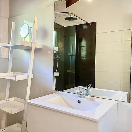 Petite Maison Familiale - Tres Proche De La - Les Freres De La Loc' * Pietrosella